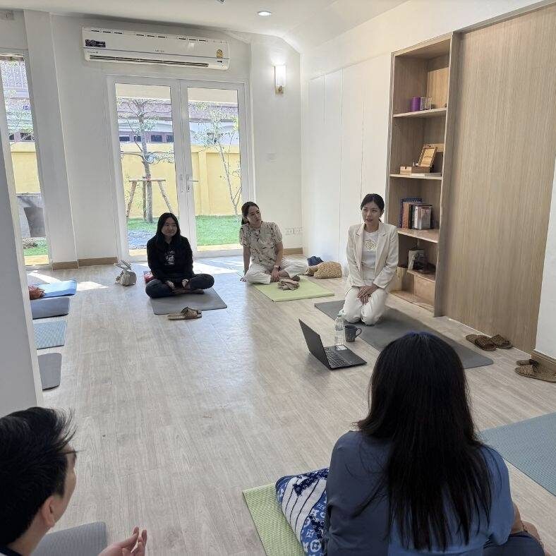 อาจารย์เบลล่า Reiki Master เรกิญี่ปุ่นสายตรง Hiroshi Doi Sensei